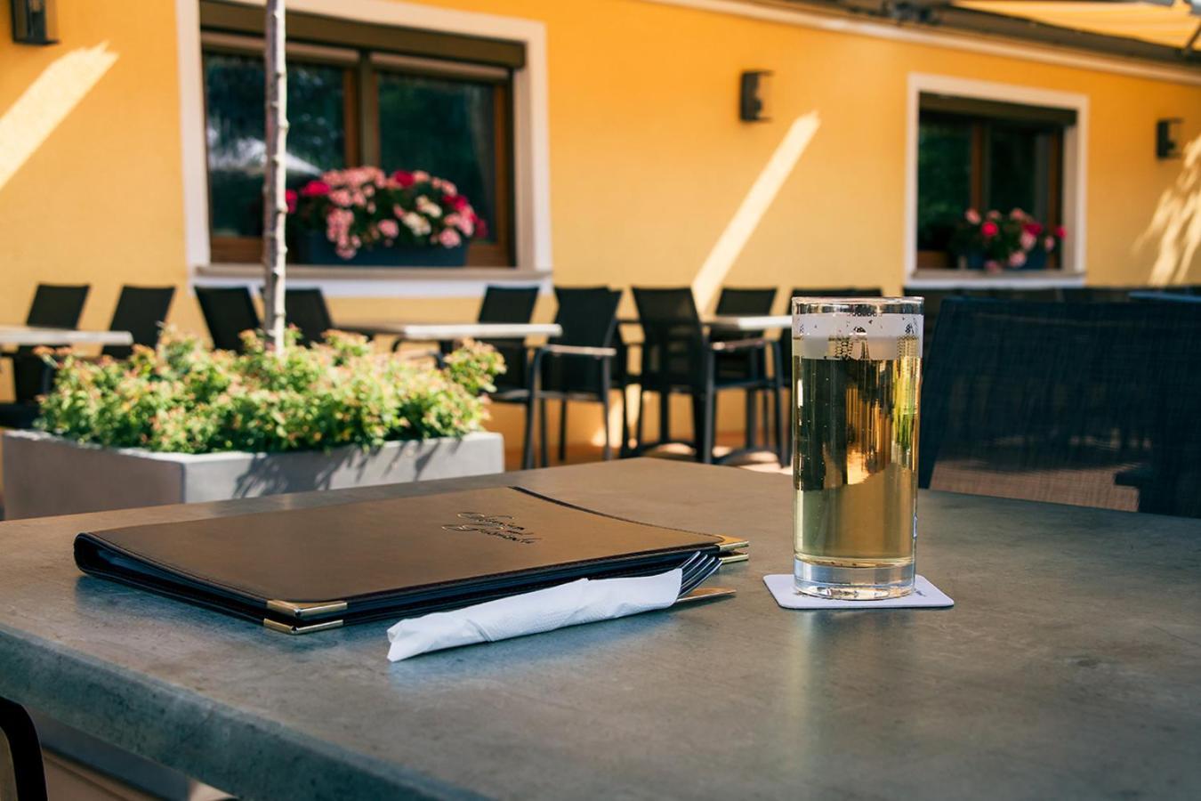 Hotel Spitzenpfeil Michelau in Oberfranken Екстериор снимка