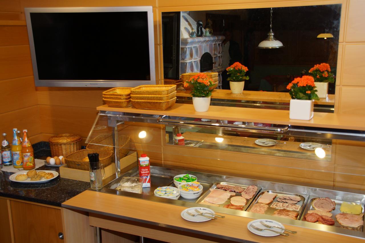 Hotel Spitzenpfeil Michelau in Oberfranken Екстериор снимка
