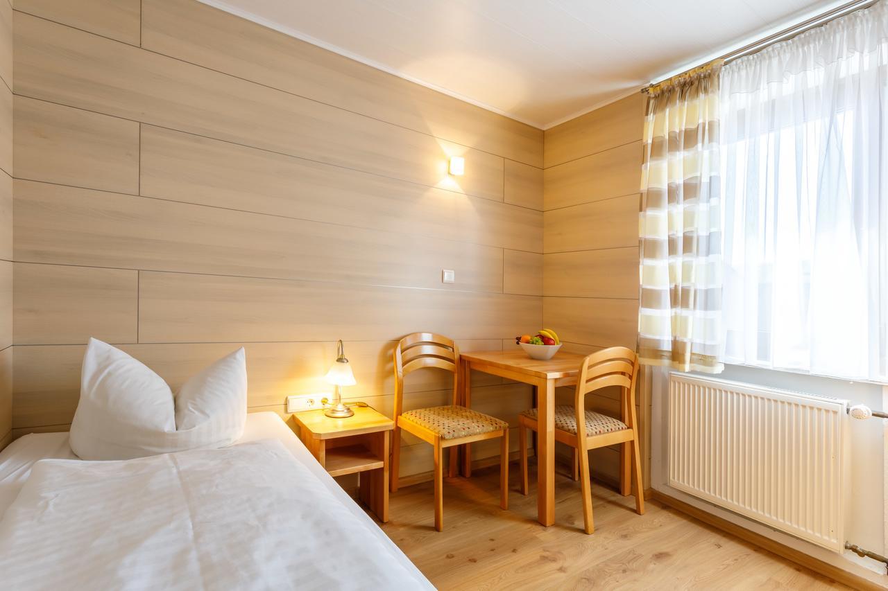 Hotel Spitzenpfeil Michelau in Oberfranken Екстериор снимка