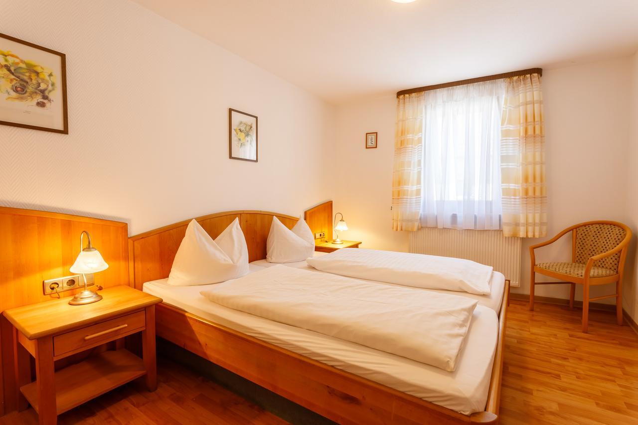 Hotel Spitzenpfeil Michelau in Oberfranken Екстериор снимка