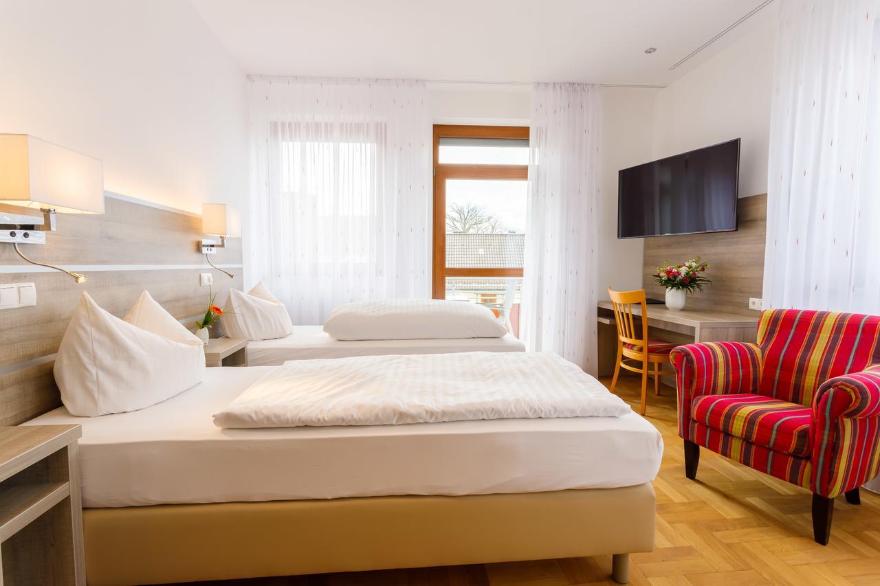 Hotel Spitzenpfeil Michelau in Oberfranken Екстериор снимка